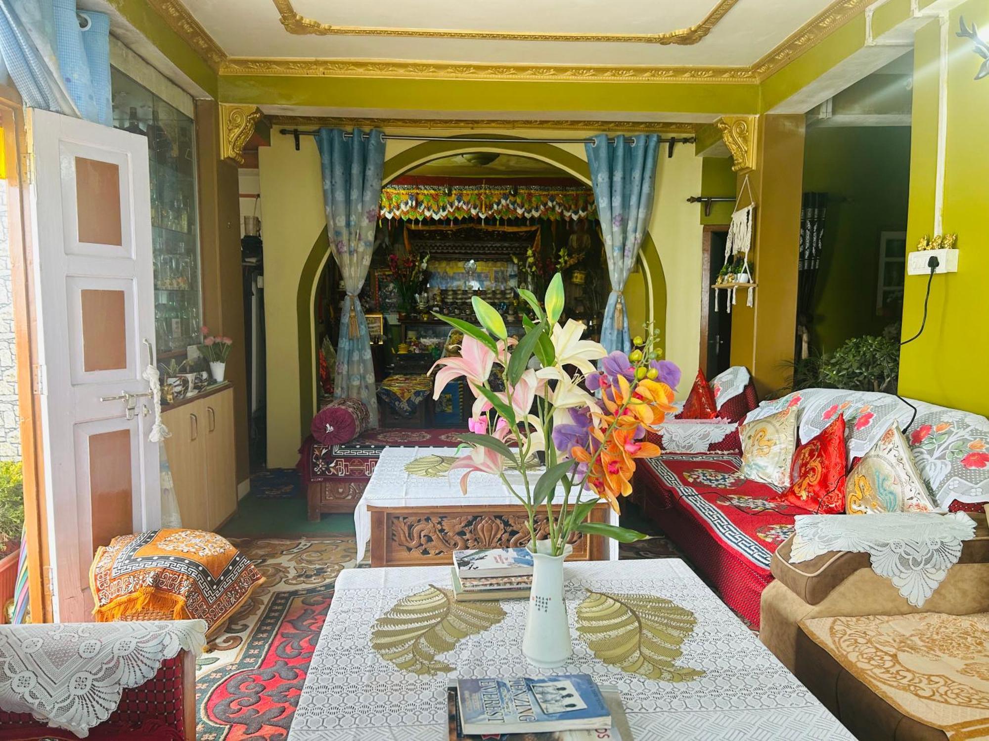 Murmincho Homestay Дарджилинг Экстерьер фото